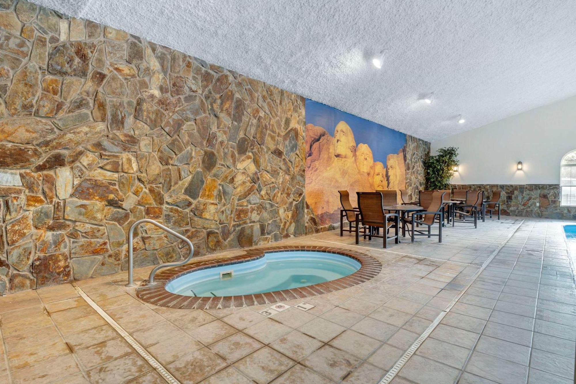 Comfort Inn & Suites Mt Rushmore Кистон Экстерьер фото